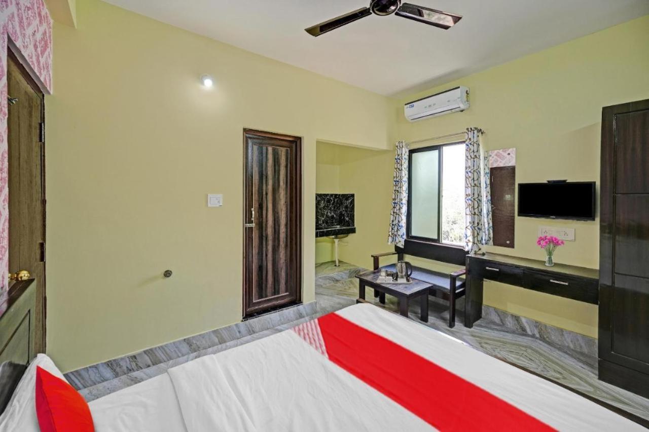 Dubby Indian Hotel Inn ! Puri Luaran gambar