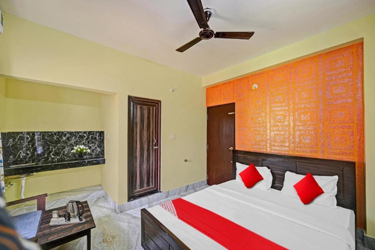 Dubby Indian Hotel Inn ! Puri Luaran gambar