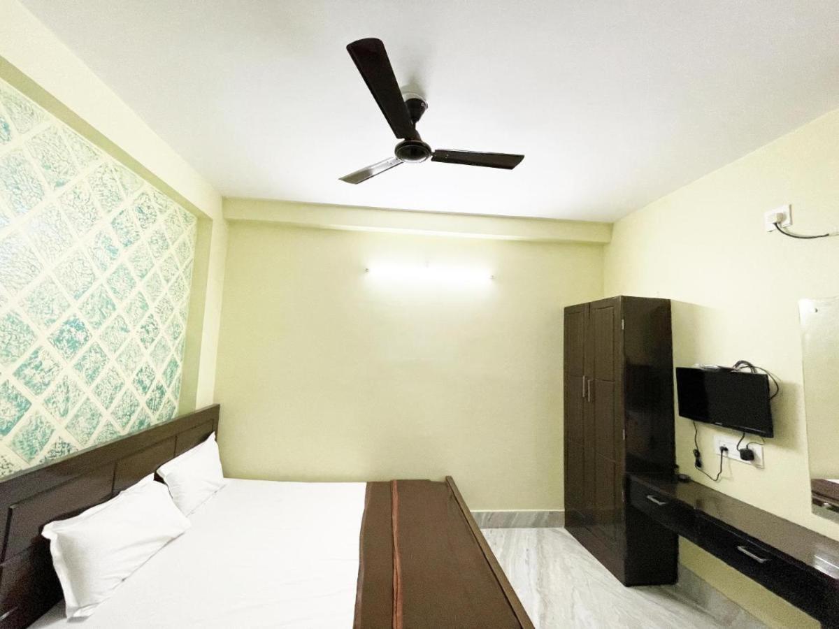 Dubby Indian Hotel Inn ! Puri Luaran gambar